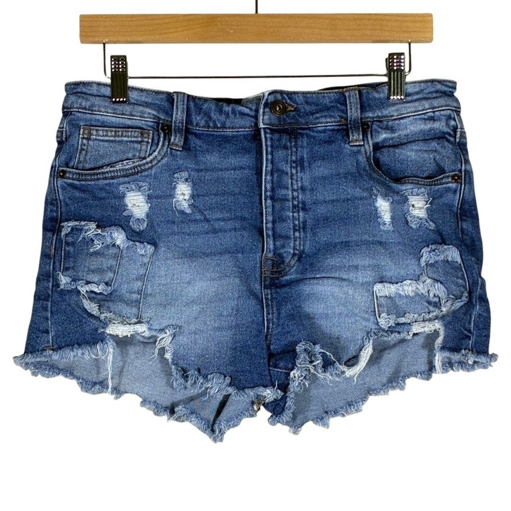 Celebrity Pink REgeneration Beach Babe Distressed Denim Jean Shorts Blue Size 11